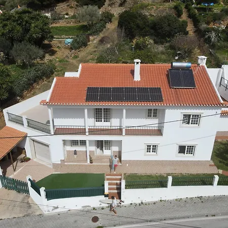 Casa Nabia - Surf & Nature לינה וארוחת בוקר אריסרייה