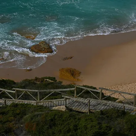 Casa Nabia - Coastal Sanctuary Oda ve Kahvaltı *