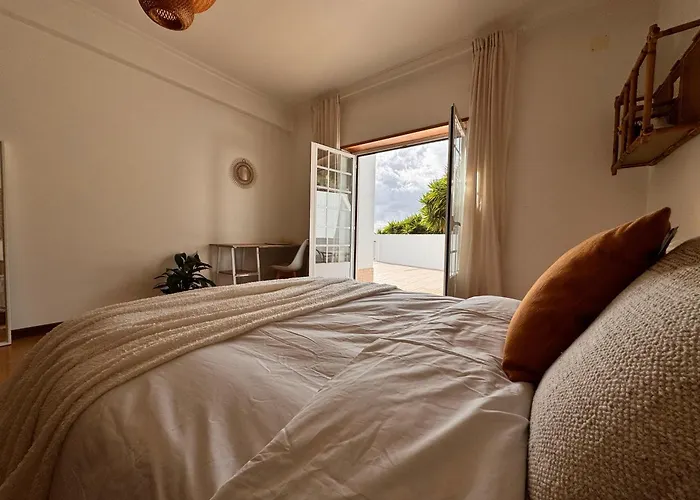 Casa Nabia - Surf & Nature * Ericeira